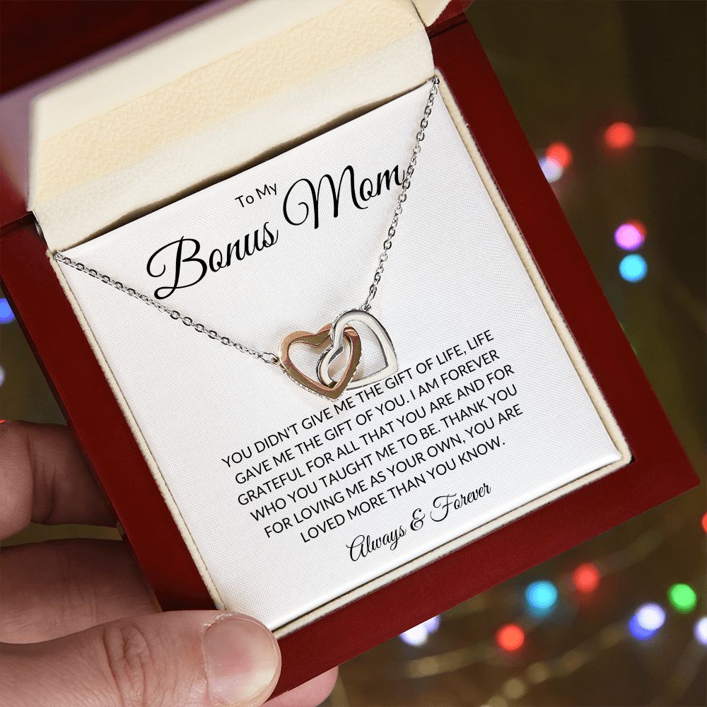 To My Bonus Mom | Interlocking Heart Necklace